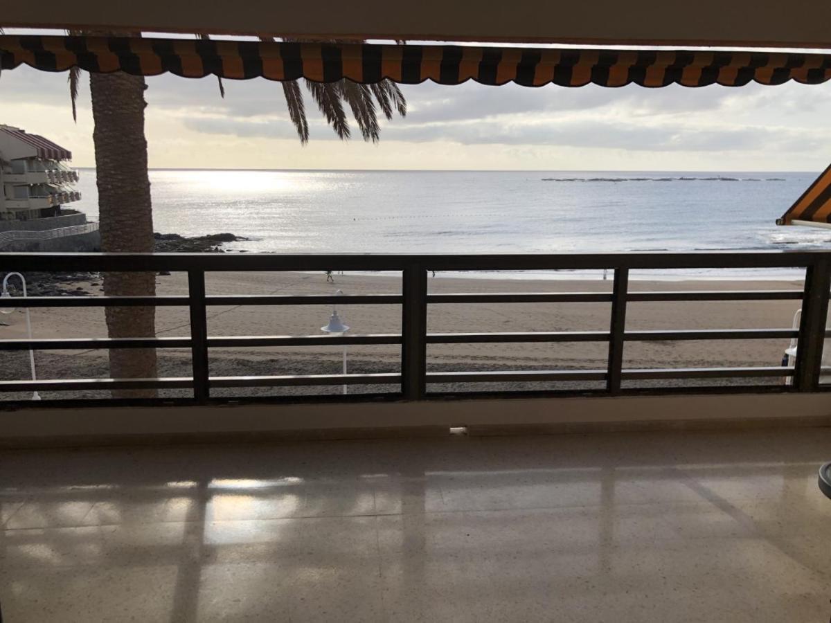 Espectacular En Primera Linea De La Playa Telde Exterior photo