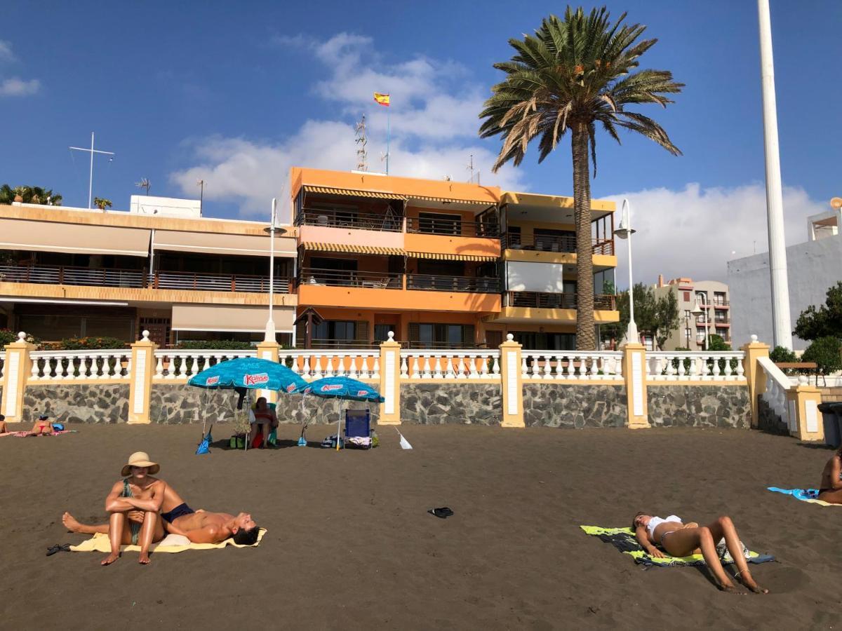 Espectacular En Primera Linea De La Playa Telde Exterior photo