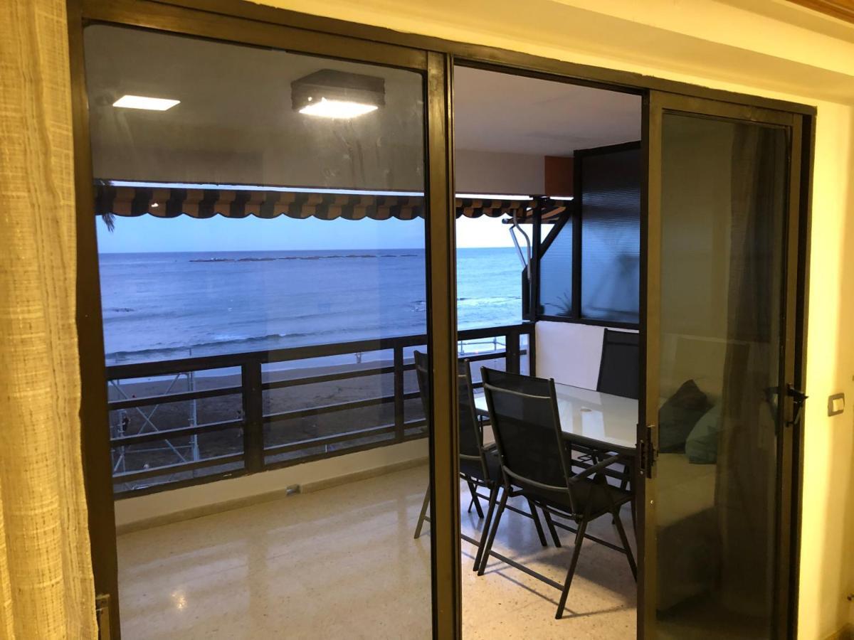 Espectacular En Primera Linea De La Playa Telde Exterior photo