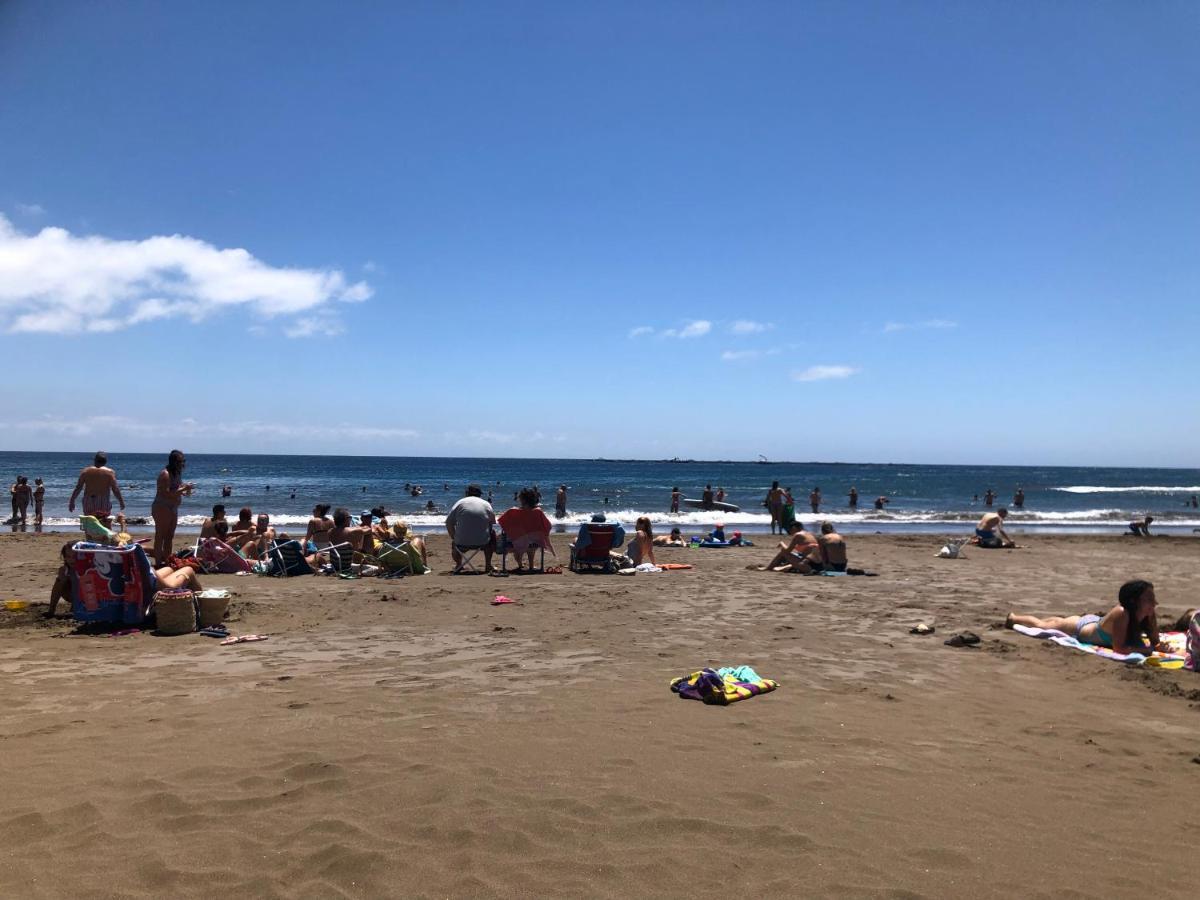 Espectacular En Primera Linea De La Playa Telde Exterior photo