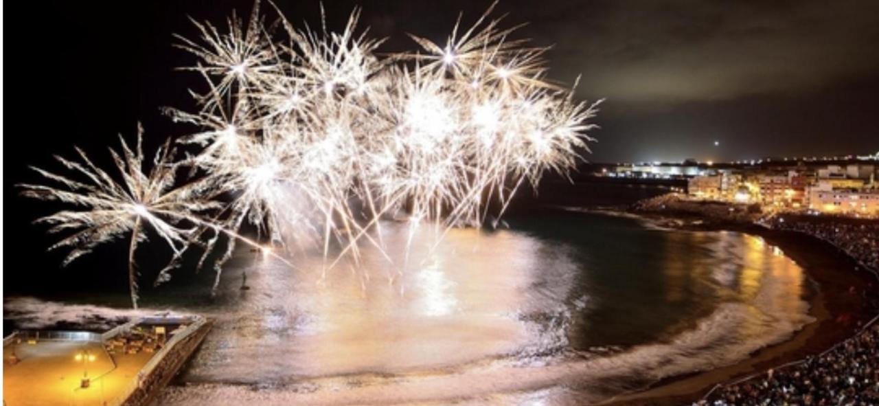Espectacular En Primera Linea De La Playa Telde Exterior photo