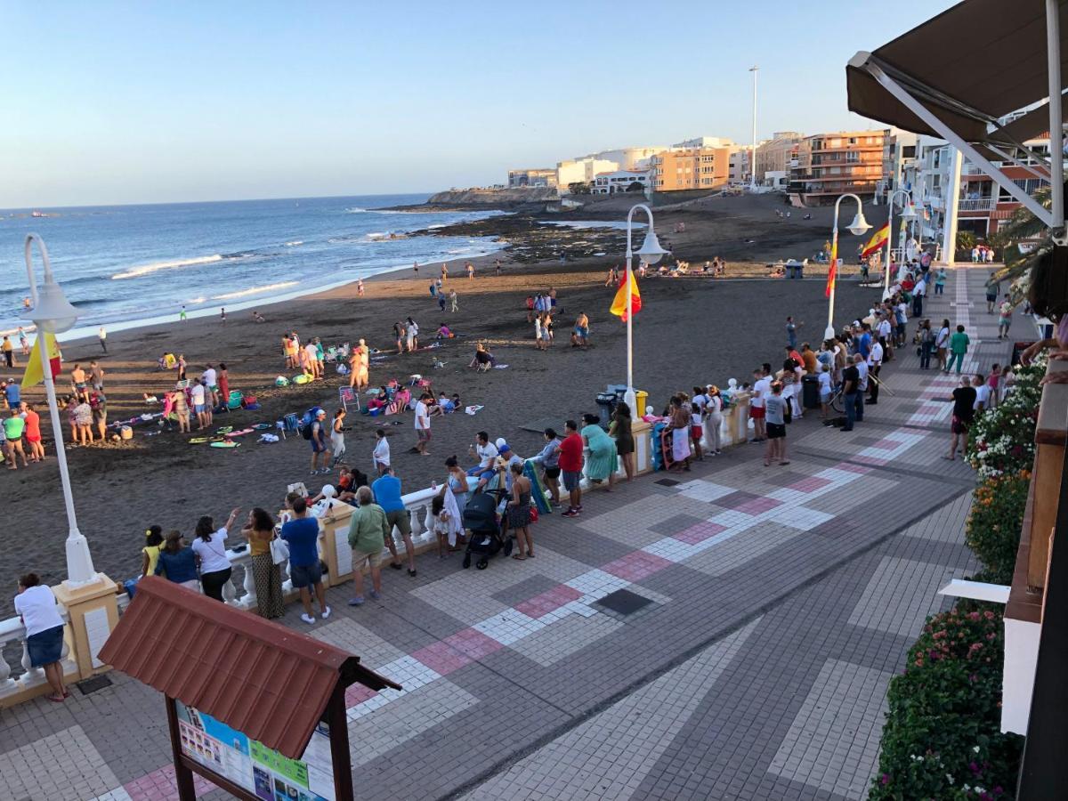 Espectacular En Primera Linea De La Playa Telde Exterior photo